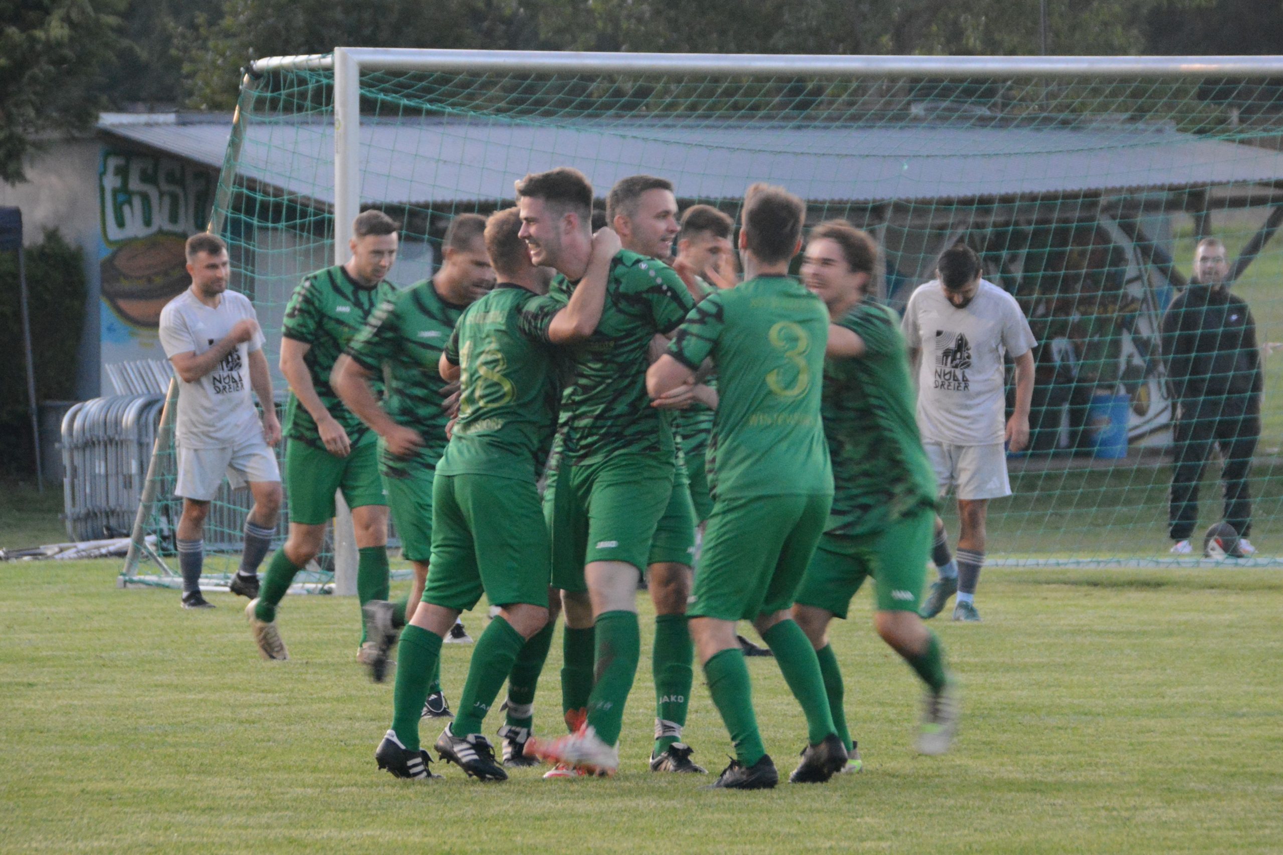 Fußball: Erste weiter auf Erfolgskurs