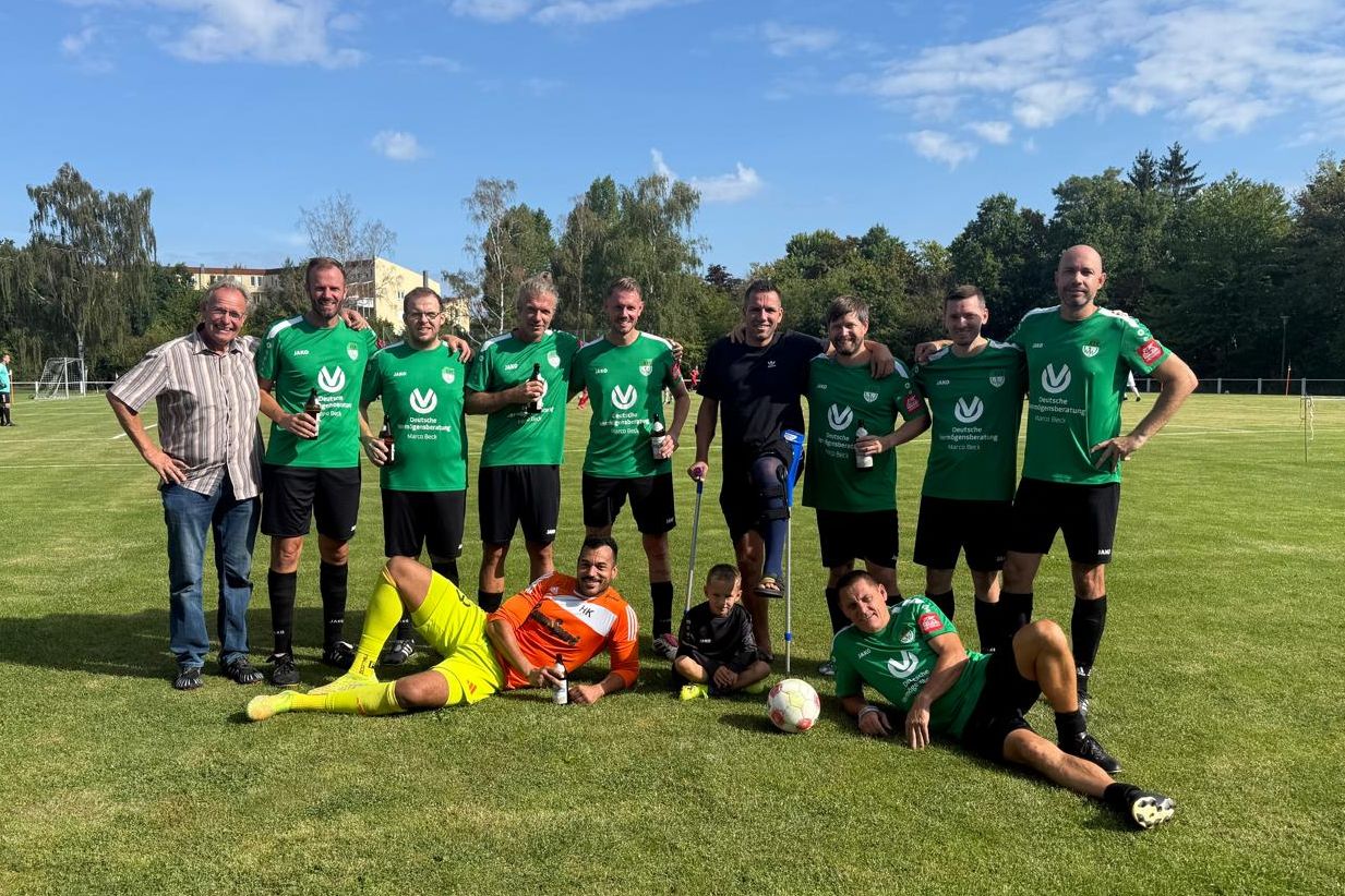 Fußball Ü32: Dritter Platz beim Kleinfeldturnier der DJK Oberasbach